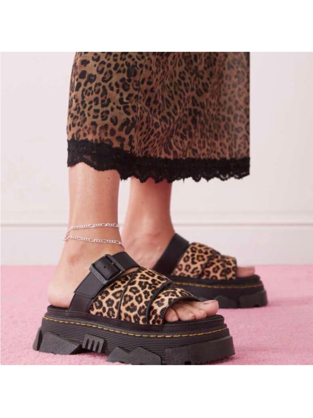 Dr. Marten Mattison leopard print platform slides sandal cheetah - Picture 9 of 9